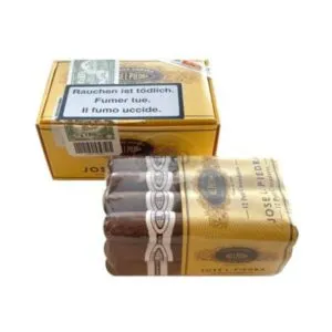José L. Piedra Petit Cazadores25's FREESHOP